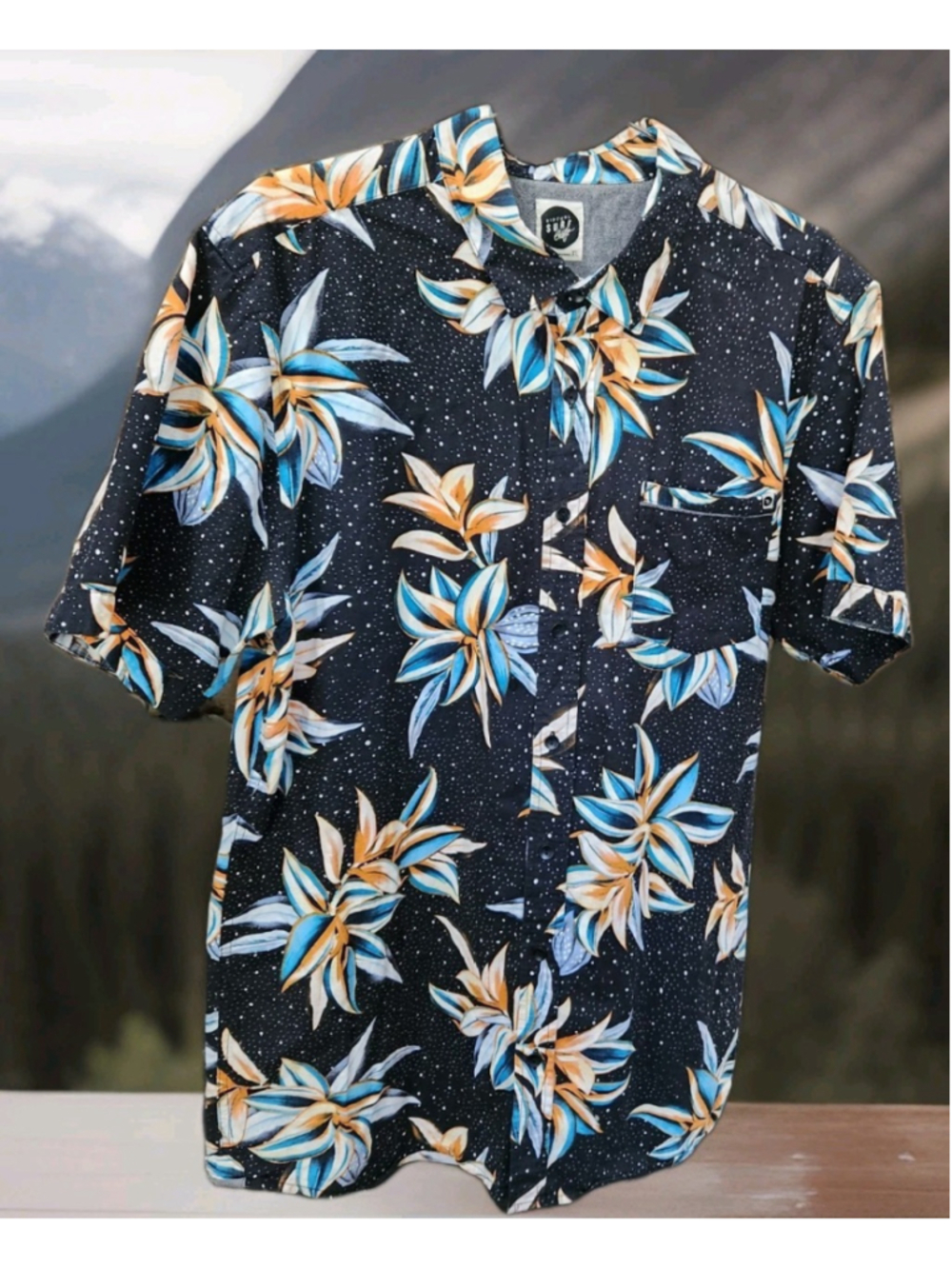 Rip Curl Surf Craft Hawaiian Shirt XL Short Sleeves Button Down Pocket Logo